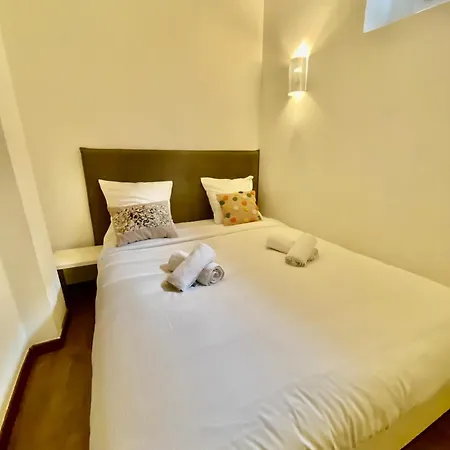 アパート Central Apartment *